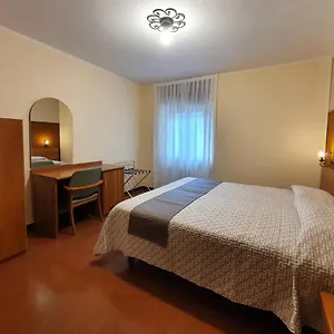 ** Hotel Altavilla Meuble Italië